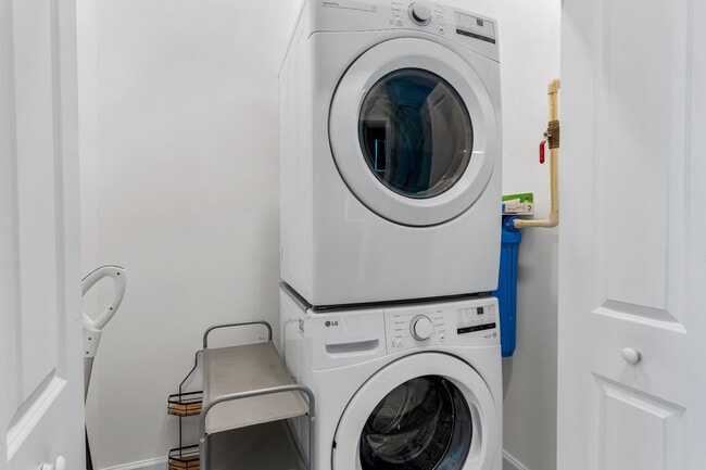 Building Photo - 19914 Gulf Blvd