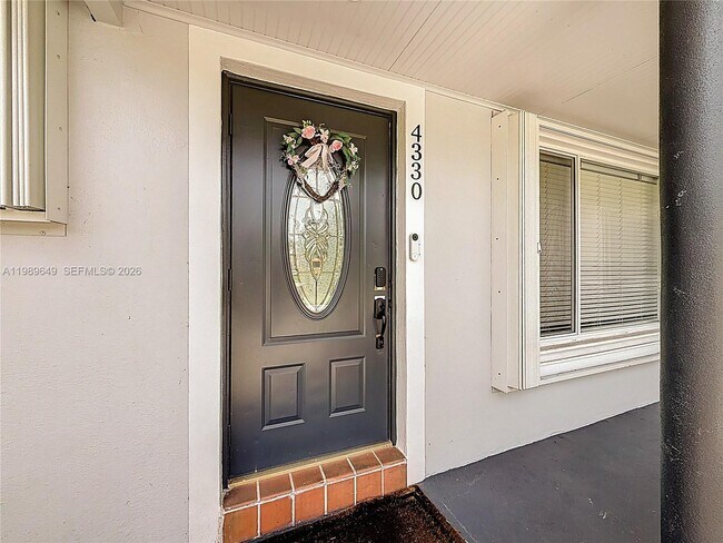 Building Photo - 4330 SW 7th St