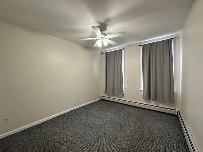 Building Photo - 203 Ogden Ave.