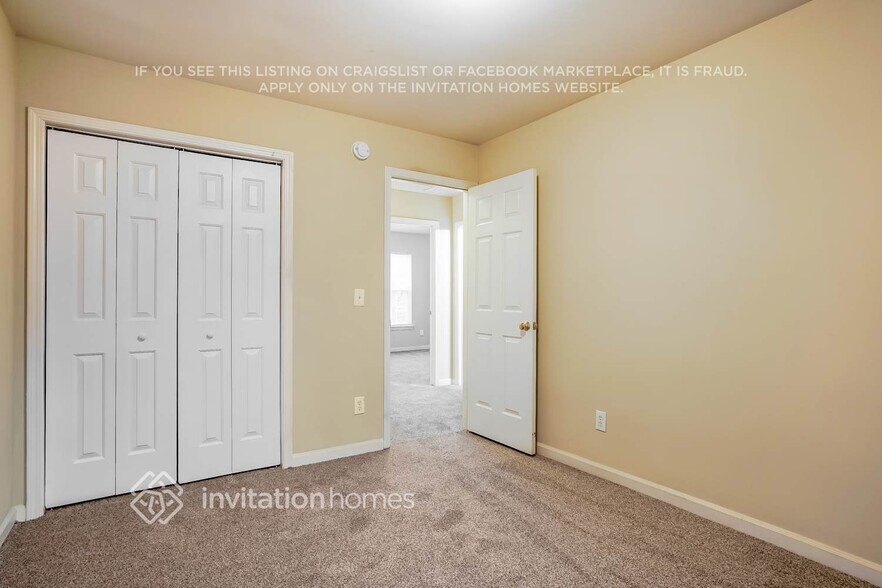 Building Photo - 511 Lodestone Dr