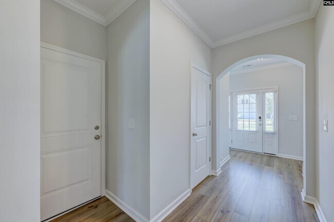 Building Photo - 151 Brockway Dr