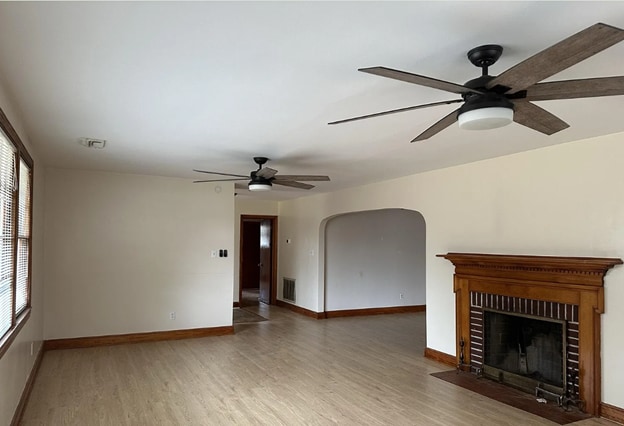 Building Photo - 6210 Old Point Rd