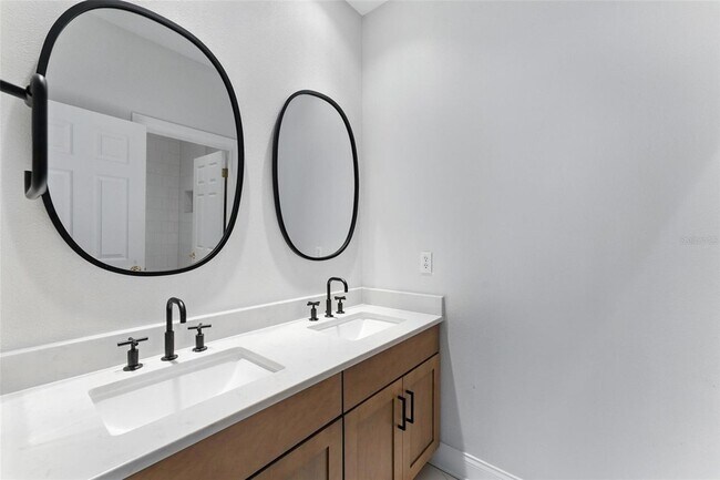 Building Photo - 8555 Bowden Way