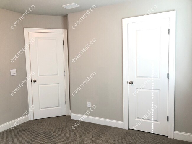 Building Photo - 835 Altamaha Trl