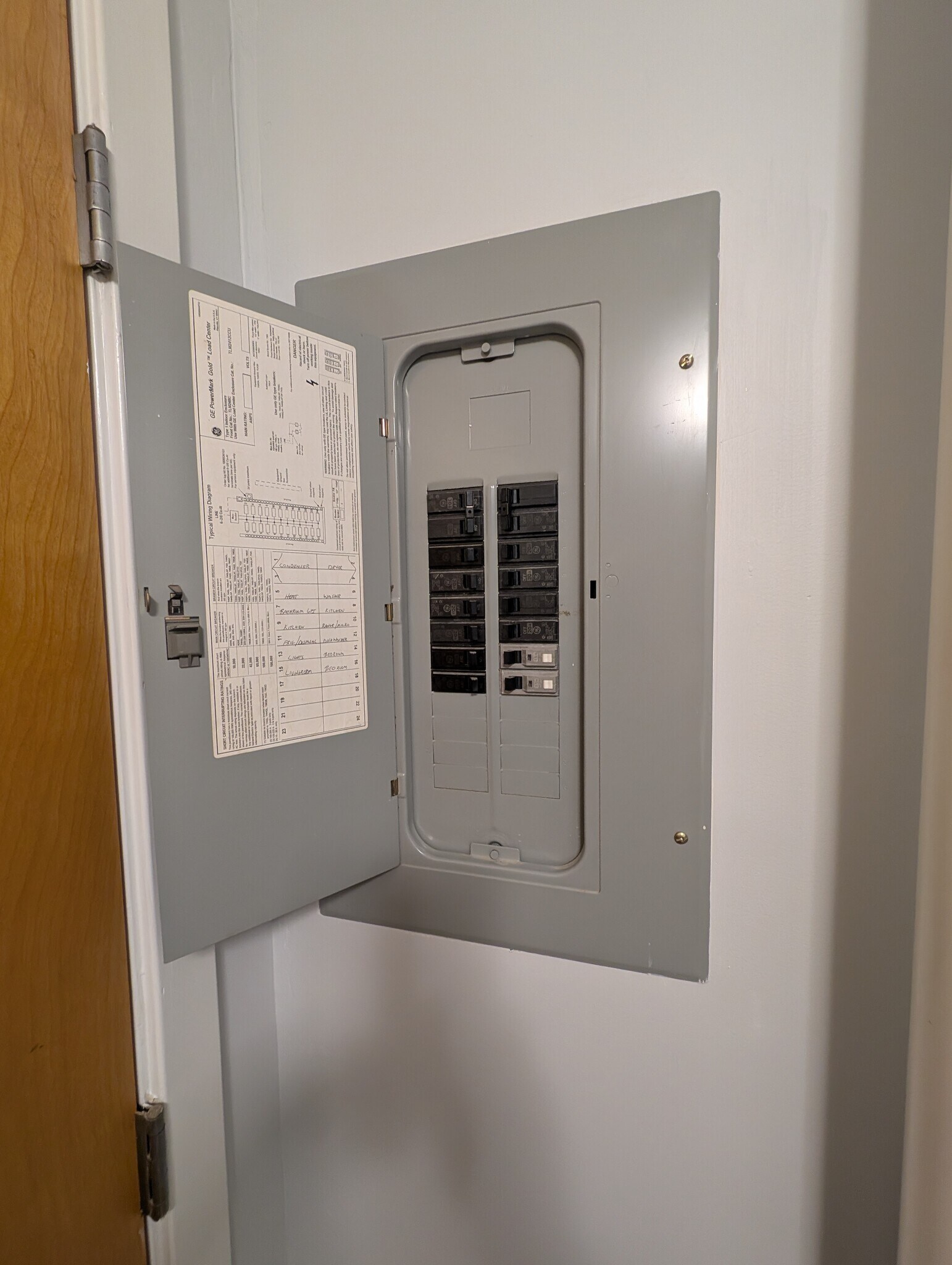 Building Photo - 160 Fremont St