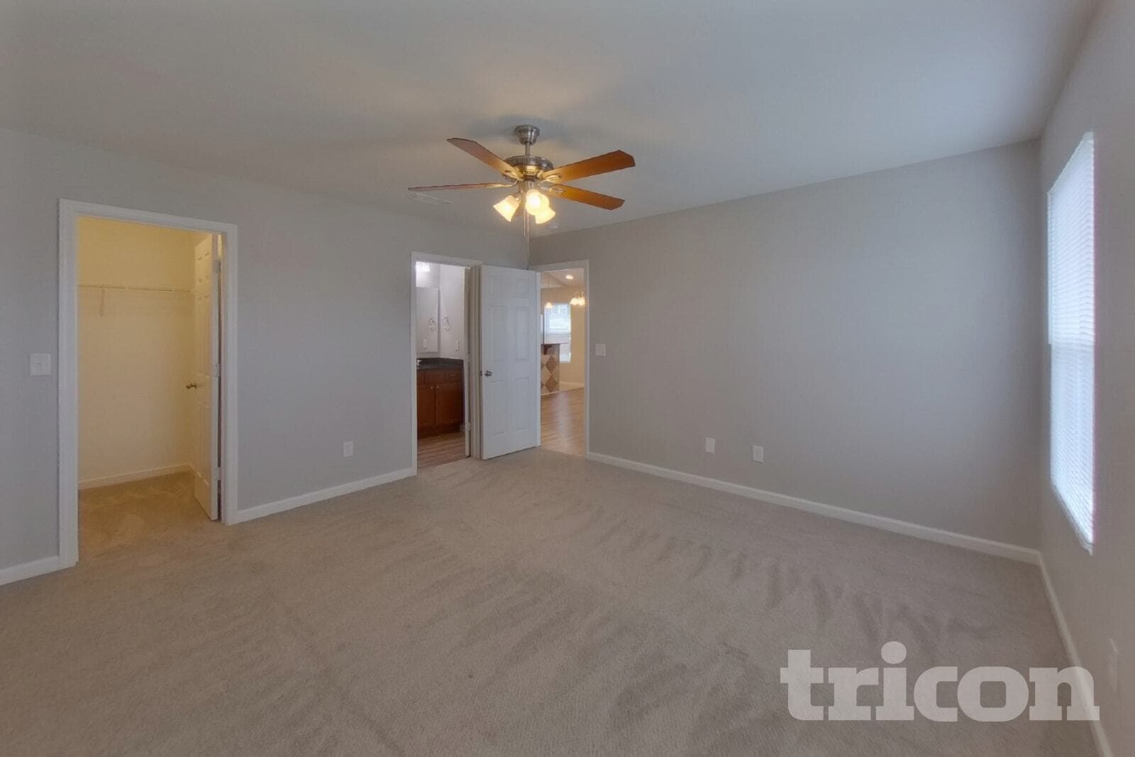 Building Photo - 4201 Broadstairs Dr SW