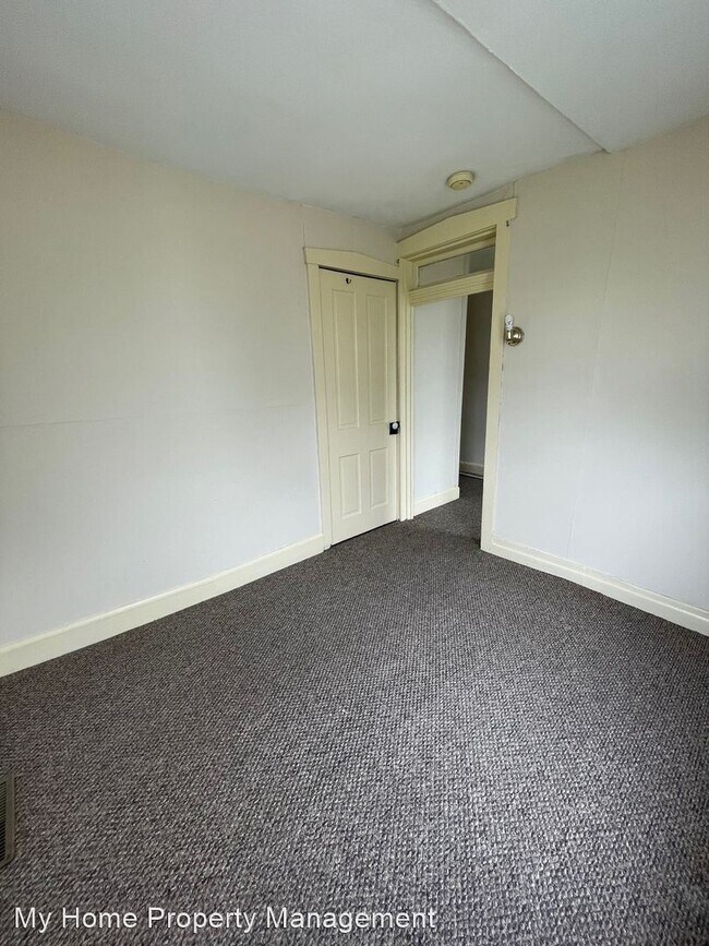 Building Photo - 2 br, 1 bath House - 332 West High Street