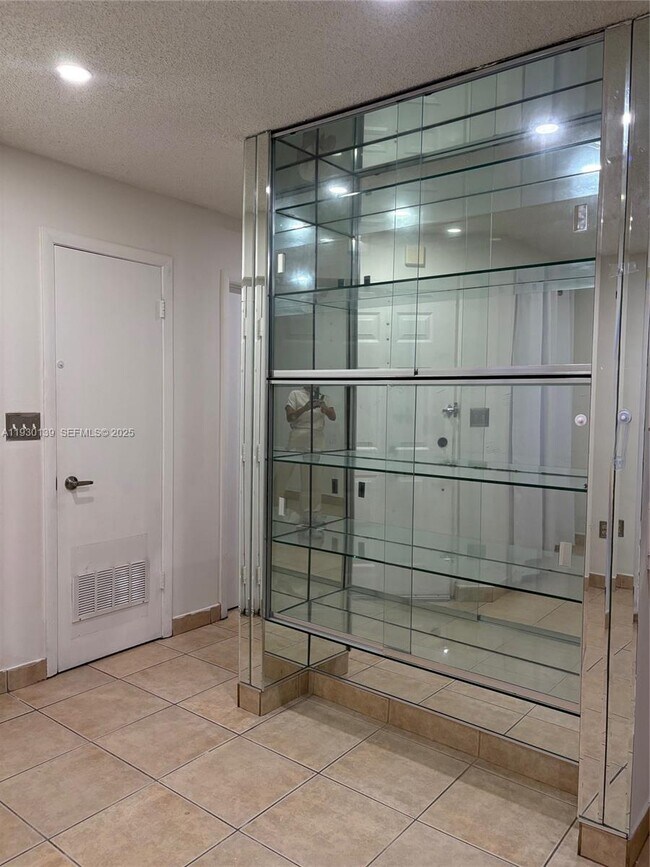 Building Photo - 6725 NW 174th Terrace