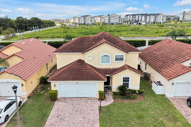 Building Photo - "Furnished 4-Bedroom Pool Home – Comfort and Style in Davenport"