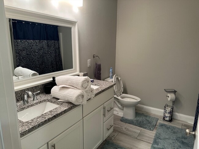 Building Photo - 21 Burncoat Hts