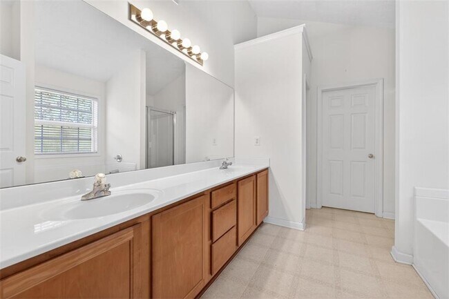 Building Photo - 4160 Plantation Mill Dr