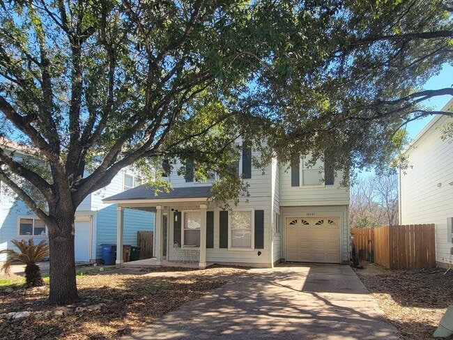 Building Photo - 4 Bed / 2 Bath Home in Great South Austin Location