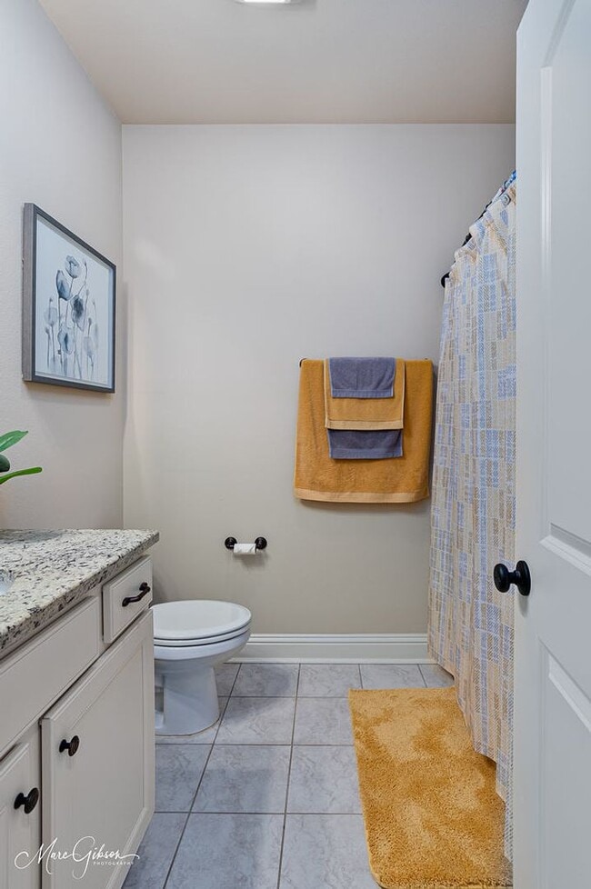 Building Photo - Fully Furnished: Lucien Fields South Shreveport