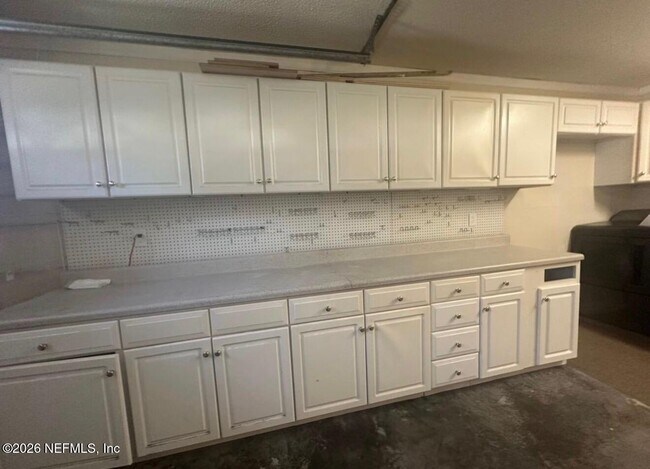 Building Photo - 12558 Glamdring Ct