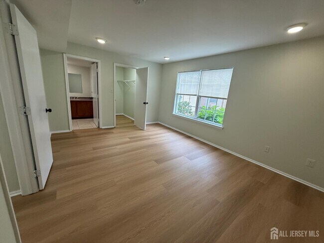 Building Photo - 220 Copeley Way