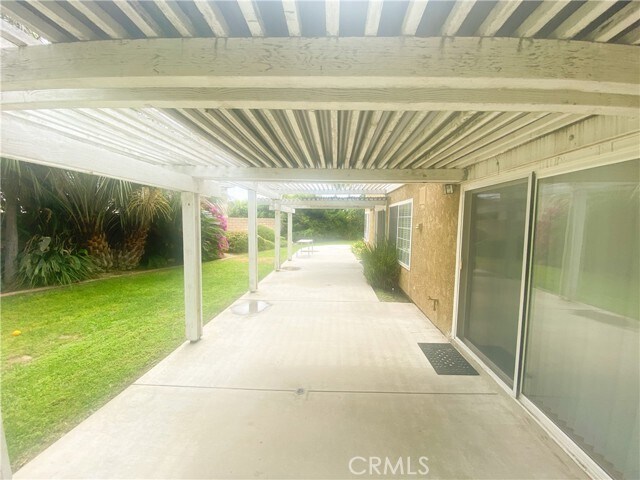 Building Photo - 20692 Cottonwood Rd