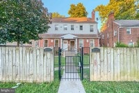 Building Photo - 8611 Flower Ave
