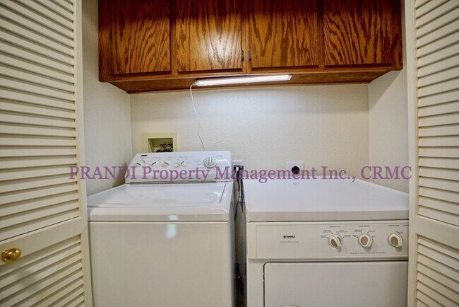 Building Photo - 14 Northview Ct