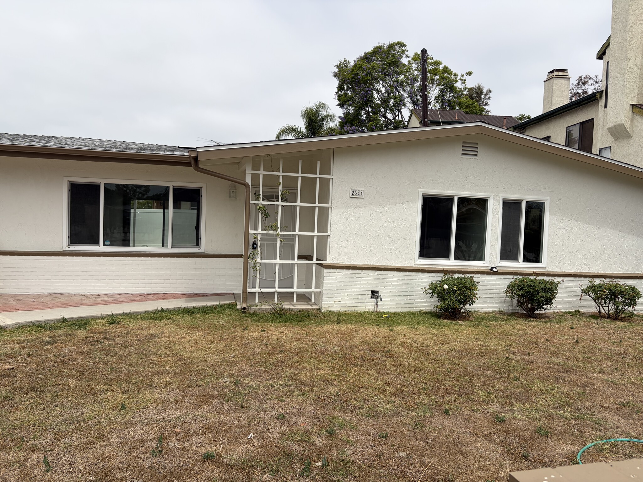 Building Photo - 2641 Elden Ave