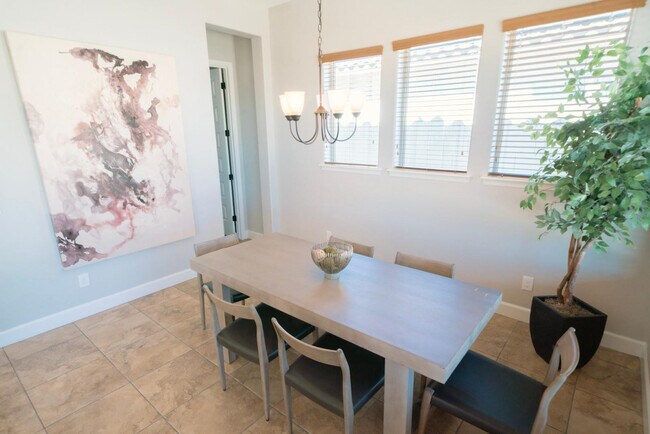 Building Photo - 30401 N 115th Dr