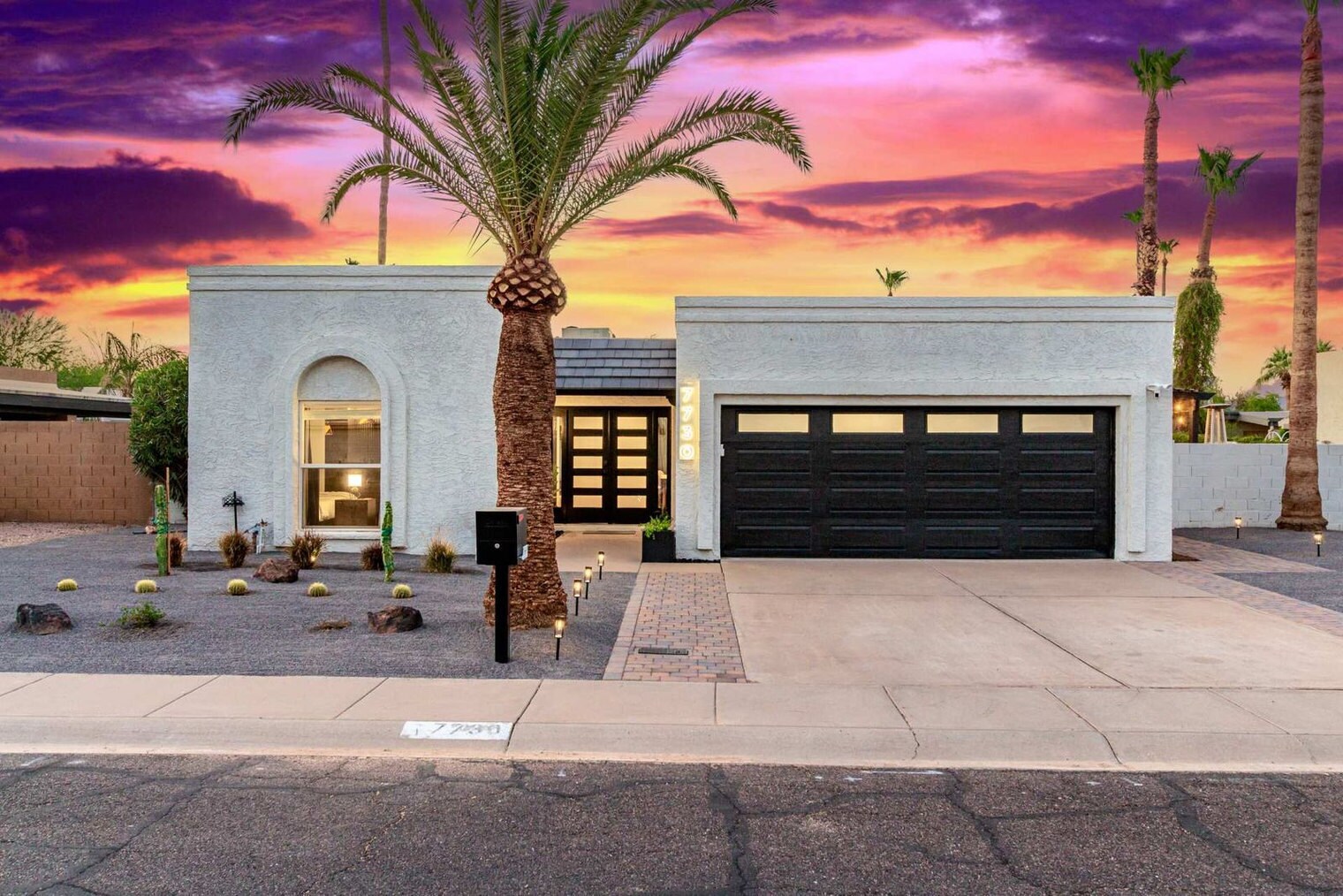 Building Photo - 7730 E Buena Terra Way