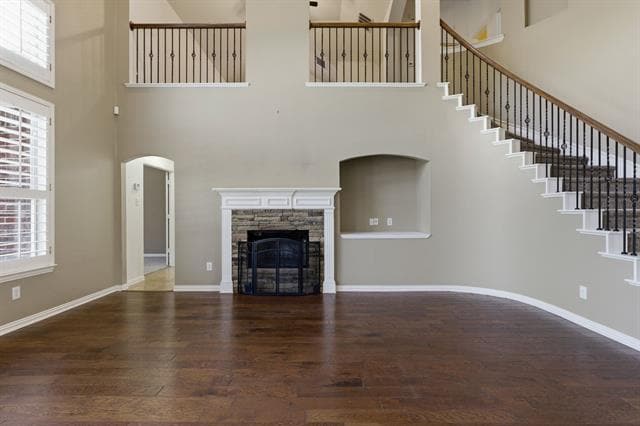 Building Photo - 4517 Creekside Dr