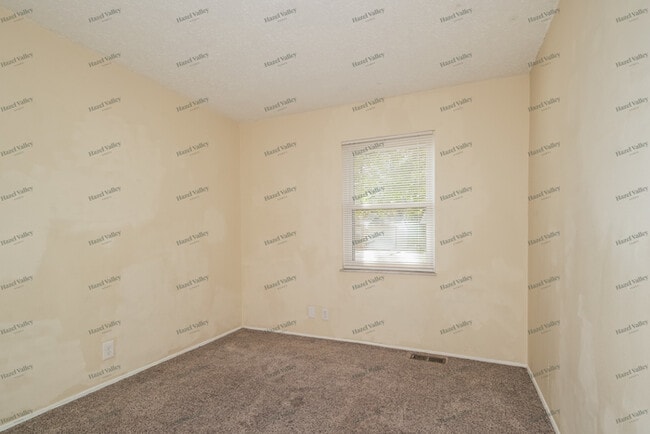 Building Photo - 1955 Hungerford Dr