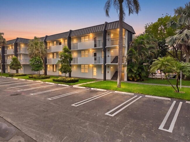 Building Photo - 777 S Federal Hwy