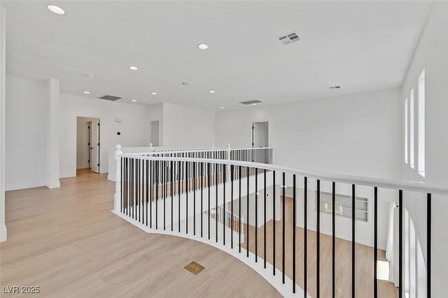 Building Photo - 2524 Flodden St
