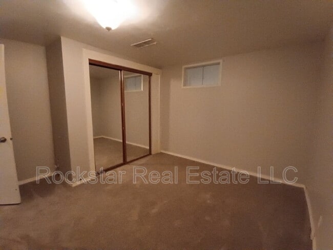 Building Photo - 6011 N Forest Blvd