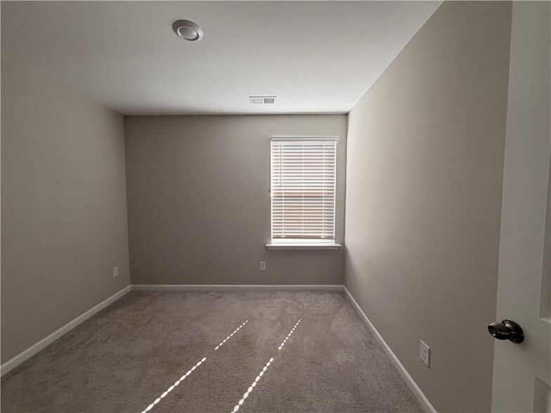 Building Photo - 223 Wynn Wy