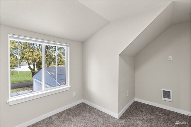 Building Photo - 5110 Boston Harbor Rd NE