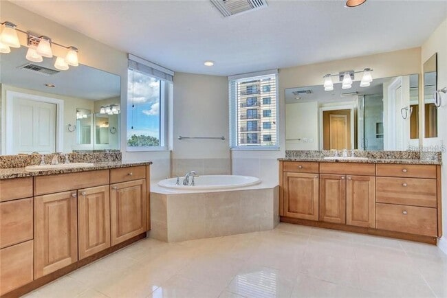 Building Photo - 3507 Bayshore Blvd