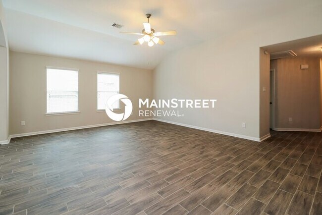 Building Photo - 4 Bedroom Pet-Friendly Home in CONROE, TX ...