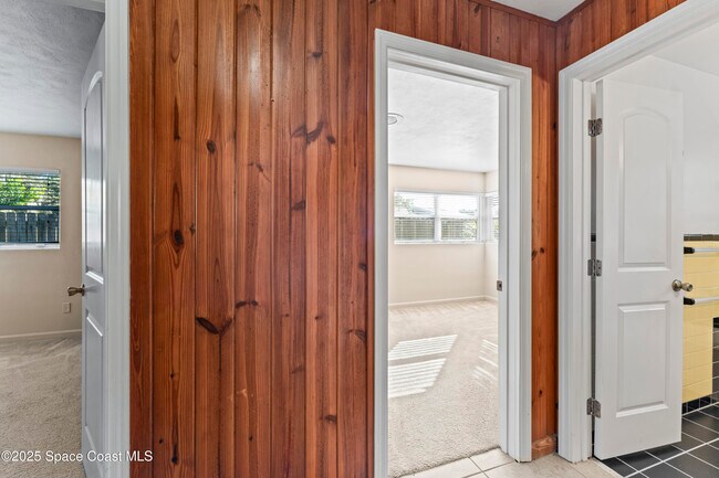 Building Photo - 2108 Bignonia St