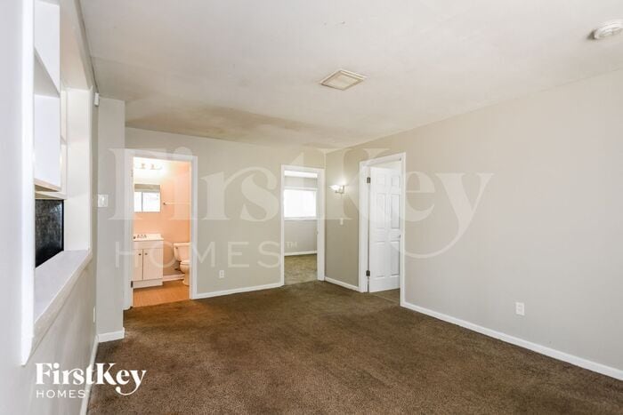 Building Photo - 340 Allen Dr
