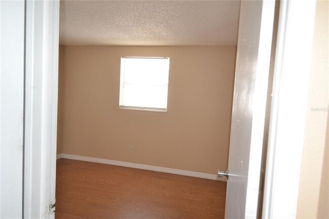 Building Photo - 2143 Chatlin Rd