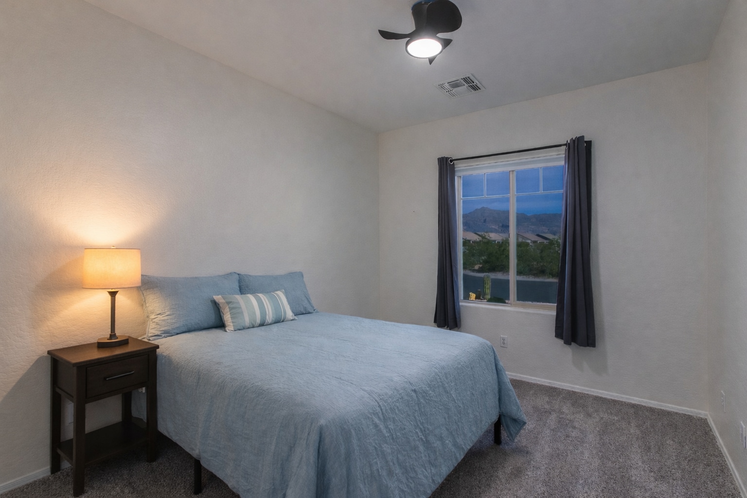 Building Photo - 8242 S Hidden Trail Ct