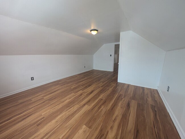 Building Photo - 10711 Joan Ave