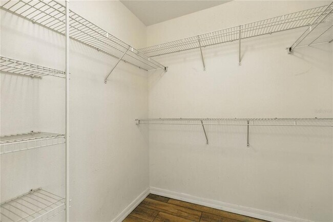Building Photo - 3223 SW 41st Ave