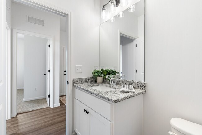 Building Photo - 20929 Woods Edge Ct