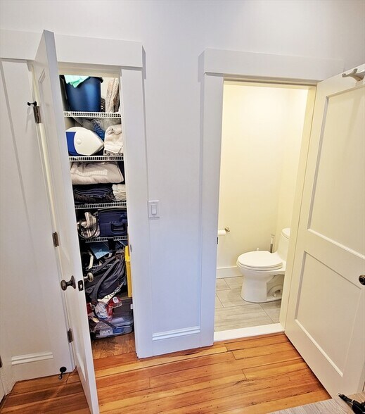 Building Photo - 14 Colbourne Cres