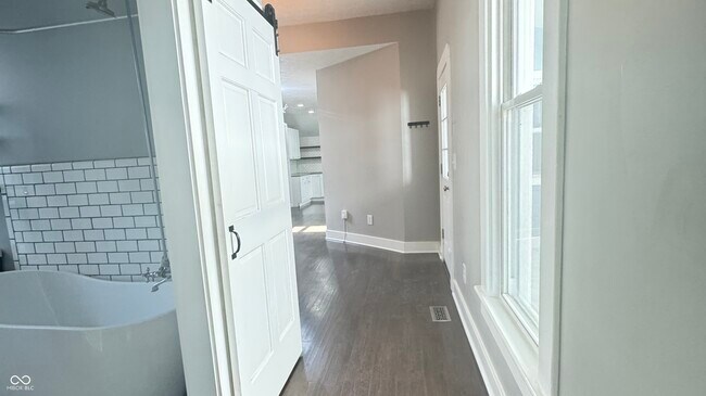 Building Photo - 1206 Dawson St