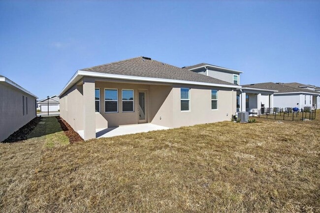 Building Photo - 3078 Armstrong Ave