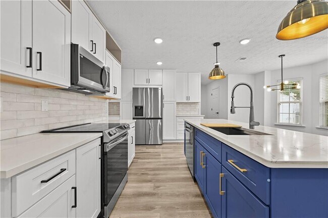 Building Photo - 3825 Tristan Way