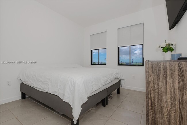 Building Photo - 13037 SW 286th Wy