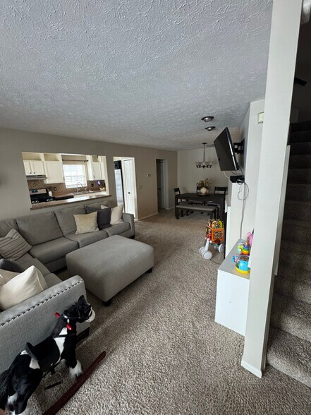 Building Photo - 816 Tollis Pkwy