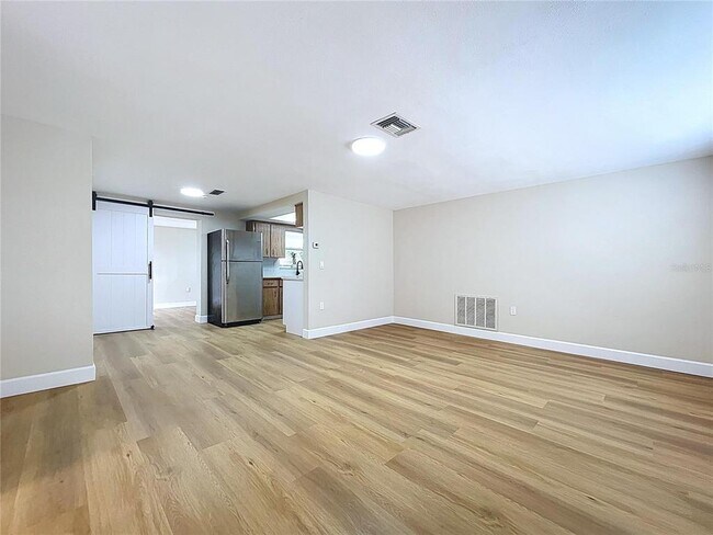 Building Photo - 4326 Westwood Dr