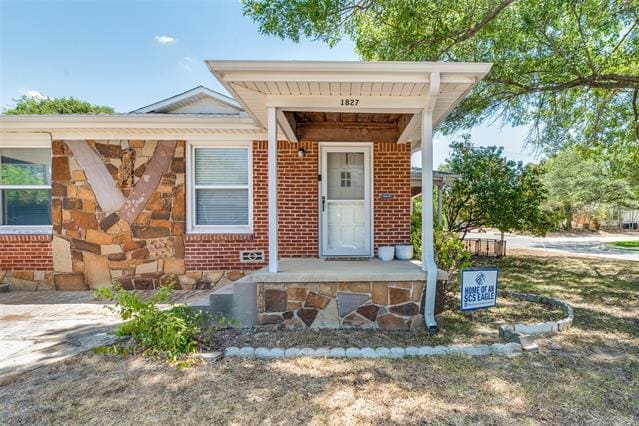 Building Photo - 1827 Frederick St