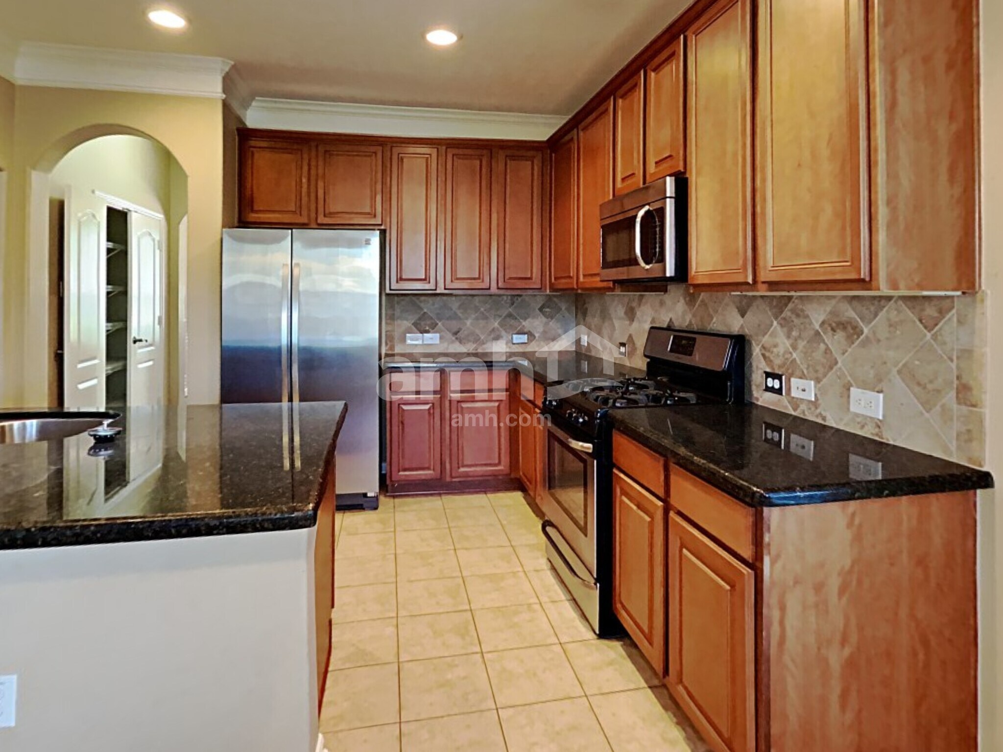 Building Photo - 12403 Fort Dupont Ln